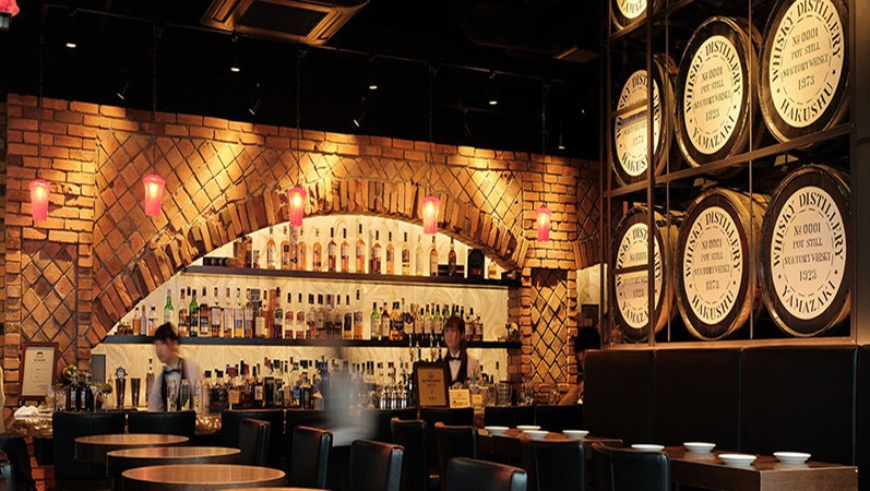 札幌　SUNTORY BAR AVANTI5　外観